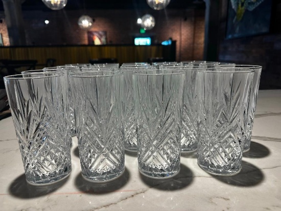 22 Total, Arcoroc 12-3/4oz Broadway Glasses, L7255
