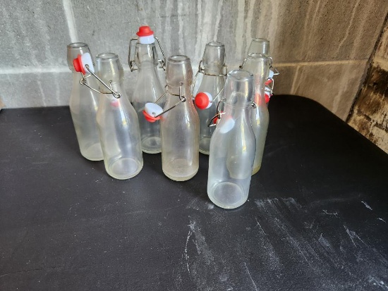 7 Acopa Square Glass Bottles w/ Clear Swing Top Lids, 35oz