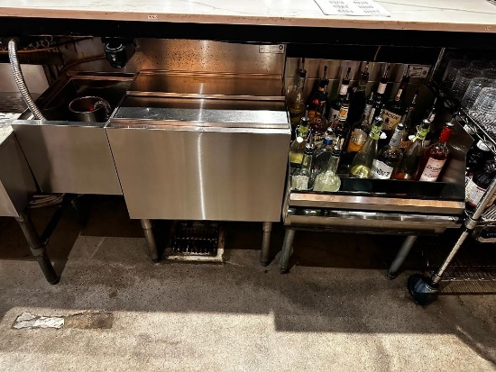 KROWNE Model KR18-M36R-10 Backbar Ice Bin & Bottle Riser w/ Cold Plate