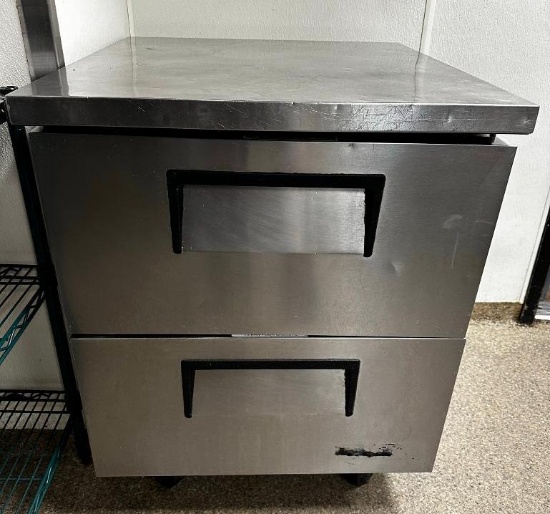 True Model TUC-27D-2-HC 2-Drawer Worktop Refrigerator