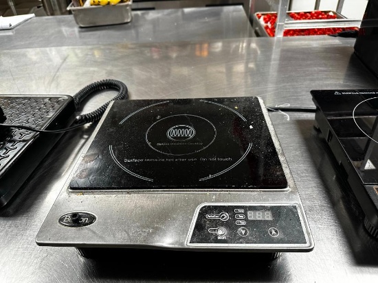Burton Model 6200 Induction Range
