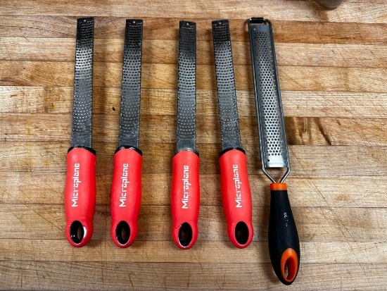 Lot of 5 Zesters, 4 are Microplane Zesters