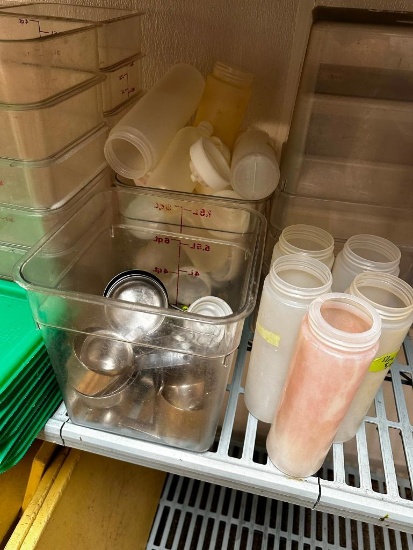 Squeeze Bottles and Measuring Cups