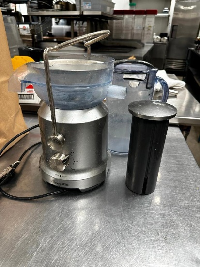 Breville Juicer Model BJE430 (may or may not be complete)