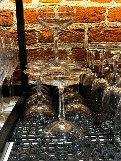Lot of 8 Acopa 5oz Cocktail Glasses