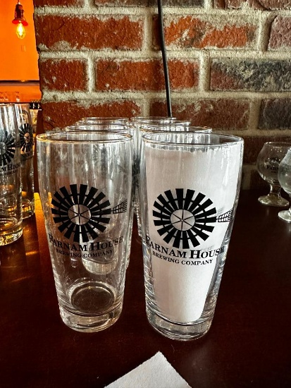 8 Farnam House Brewing Glasses