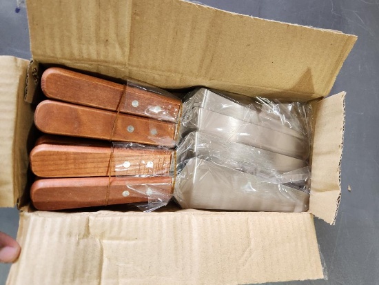 New Case of 12, Supera PISRV-6W Wood w/ Handle Pie Servers