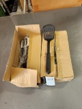New Case of 12, Pinch SPNSN-13BK 12-1/2in Black Nylon Slotted Turner