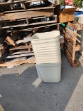 Lot of 12 HD Rubbermaid No. 2543 Fire Resistant Trans Cans, 7 Gallons Ea.