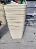 Lot of 12 HD Rubbermaid No. 2543 Fire Resistant Trans Cans, 7 Gallons Ea.