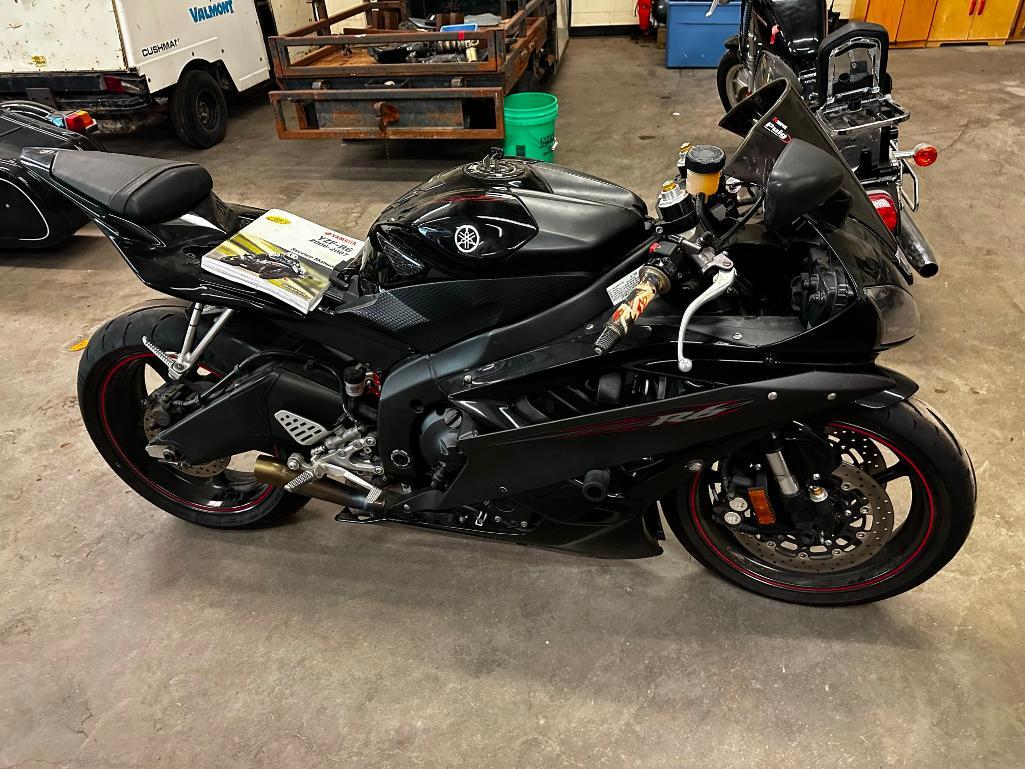 2006 Yamaha YZF-R6 Motorcycle, VIN # | Proxibid