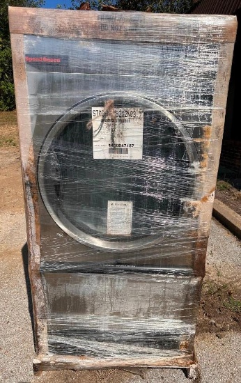 New Speed Queen 55lb Commercial Coin-Op Dryer Model: ST055NBCB2G2N03 SN: 141047187
