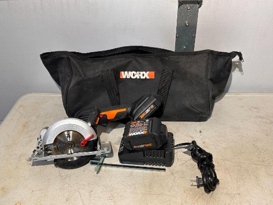 WORX NITRO Model: WX531L 20v Power Share Worxsaw 4-1/2in Cordless Compact Circular Saw