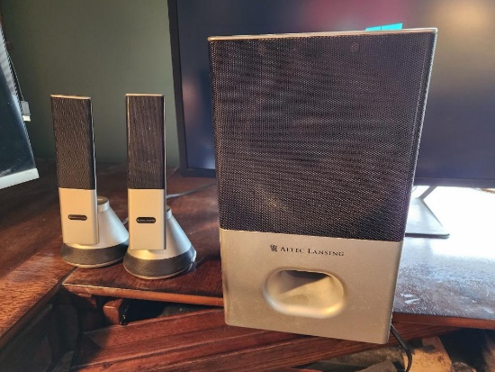 Altec Lansing 2.1 Speaker System Model VS4221