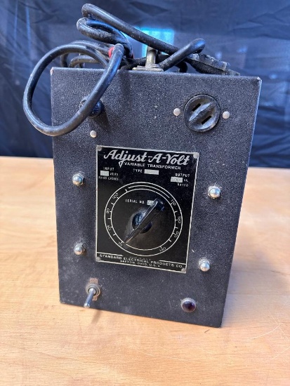 Standard Electrical Products Co. Adjust-A-Volt Variable Transformer Type LR-5, Dayton, Ohio