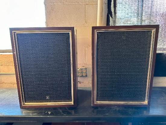 Vintage Speakers: AKAI SW-130 2way Speaker System
