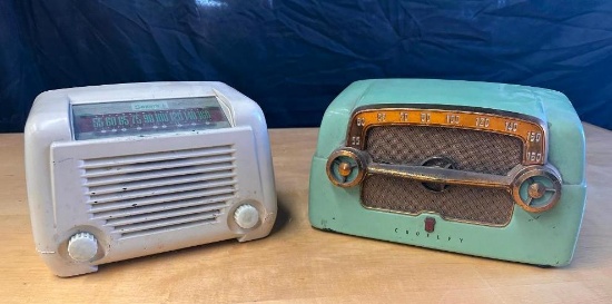 (2) Vintage Radios; Crosley Model E-15BE & Sonora Radio Receiver Model RBMU-175-176-177
