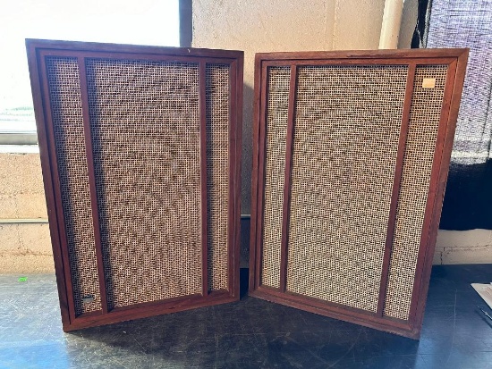 Vintage Speakers: HECO