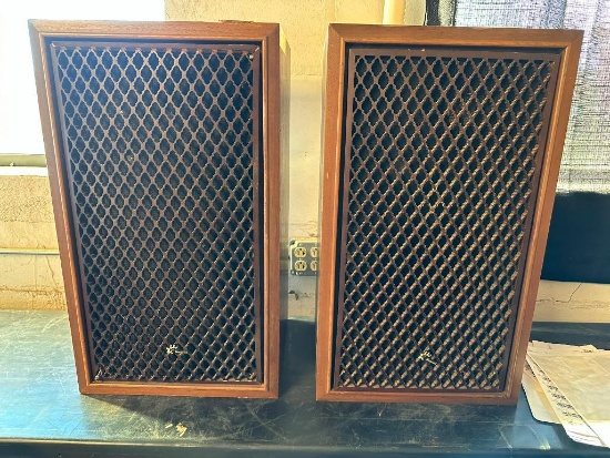 Vintage Speakers: Sansui SP-1500