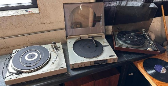 Lot of 3 Vintage Turn Tables, Kenwood, BIG & Sansui, As-Is Condition, Most Need Work