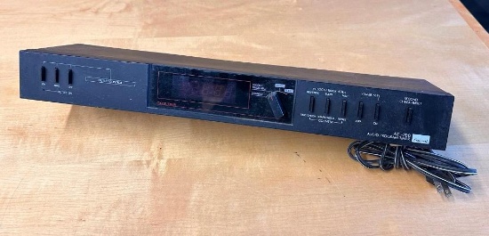 Sansui Model AT-700 Audio Tuner