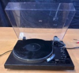 Technics Model SL-1900 Direct Drive Automatic Turntable System (by Panasonic) Japan