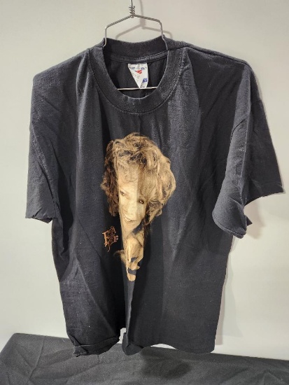 Reba the Todt T-Shirt Size XL