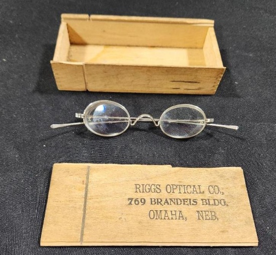 Vintage Eyeglasses by Riggs Optical Co. Omaha NE in Wooden Box