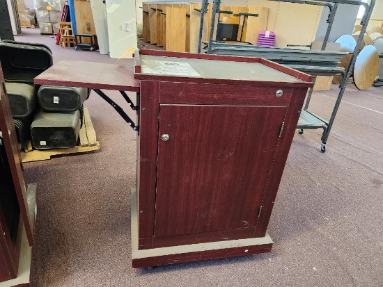 Mobile Multimedia Cart