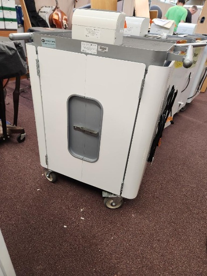 Bretford Model TX322LL/A Mobile Charging Cart