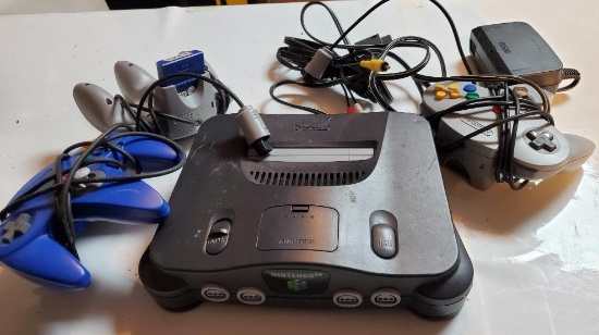 Nintendo N64 Console w/ Controllers & Cables