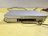 Zenith XBV443 DVD/VCR Player / Recorder