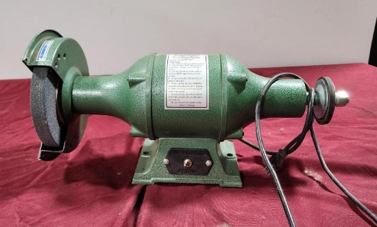 Central Machinery Industrial 8in Grinder / Buffer No. 36127 w/ 3/4HP 115v, 1ph Motor