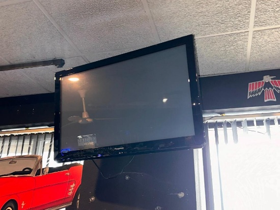 Panasonic 42in TV TC-P42X3 Wall-Mount TV, Buyer to Remove