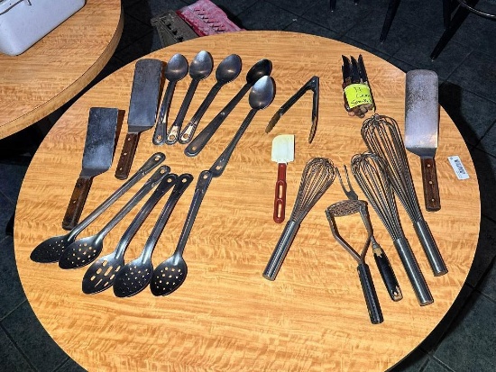 Kitchen Utensils and Serving Spoons, Tons, Spatula, Whisk