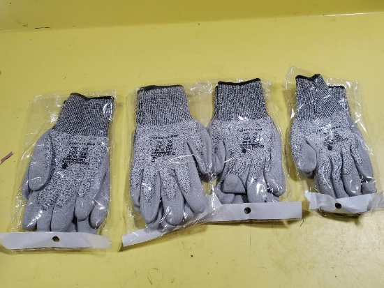 4 New Pair Gloves, Size XL