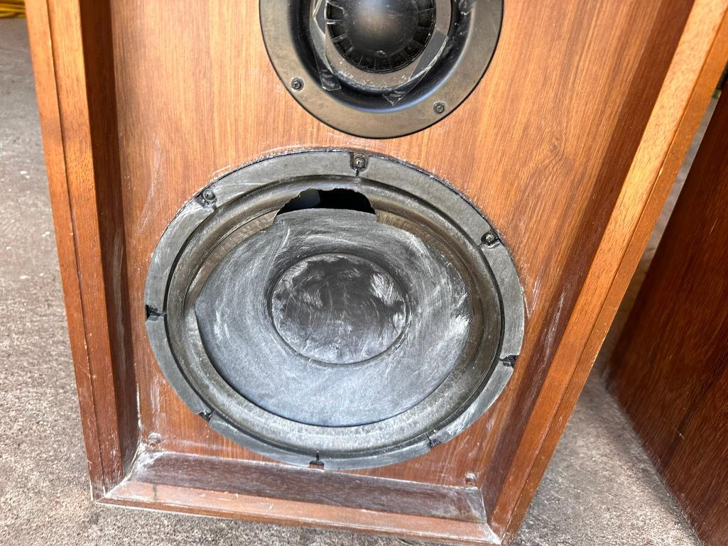 Vintage Panasonic SB-550 3-Way Speaker System, | Proxibid