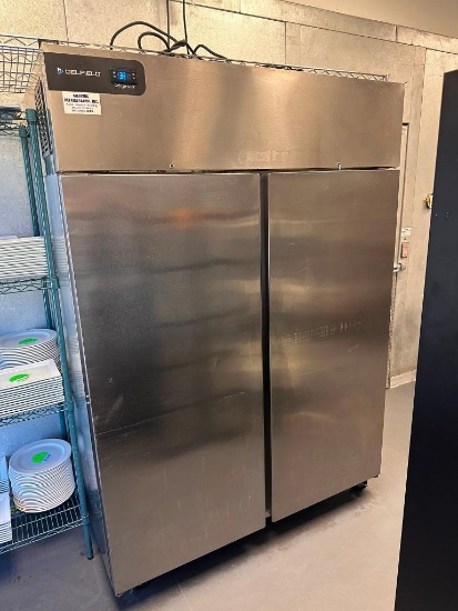 Delfield Welbilt GBR2P-S, 2-Section, 2-Door Reach-In Commercial Refrigerator on Mobile Base, NSF