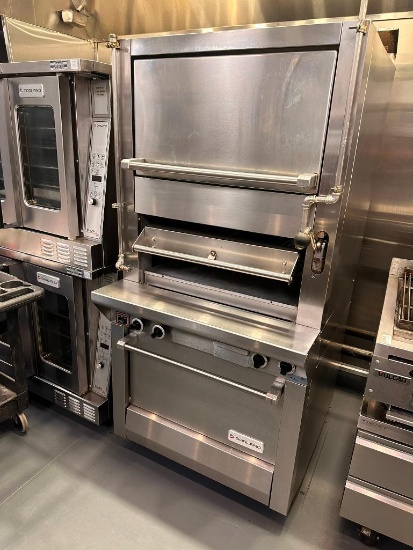 Garland M100XRM Master Series Nat. Gas HD Oven w/ Upright Infrared Broiler & Finishing Oven