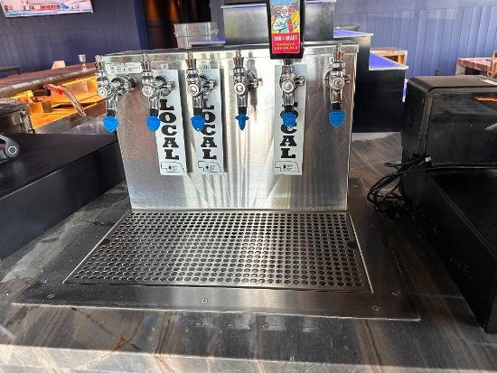 Blizzard 29 Degree Beer System Model CT6BS 6-Tap, Tap Tower w/ Drain Plate