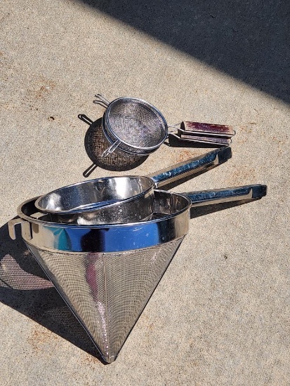 (3) Strainers