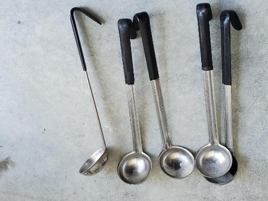 5 Qty. - 2 Oz. Ladles