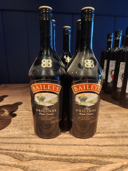 5 Bottles of Baileys Original Irish Cream 1L