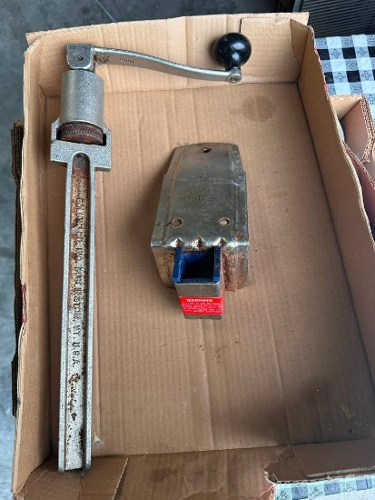 Commercial Can Opener