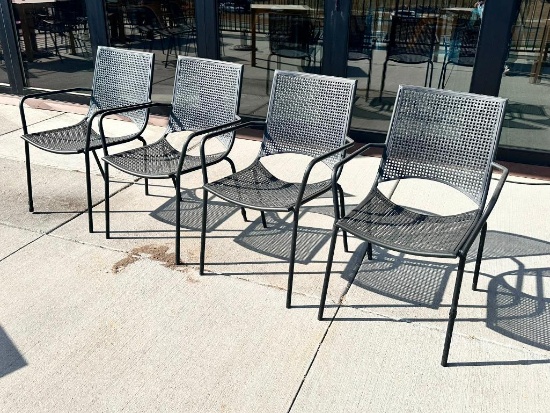 Lot of 4, Outdoor Patio Chairs, Contemporary Design, Metal Frame, Sold 4x$
