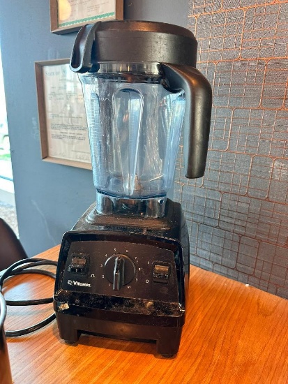 Vitamix VM0197 Blender / Food Preparing Machine