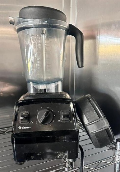 Vitamix VM0197 Blender / Food Preparing Machine