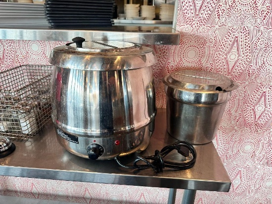 WINCO Soup Warmer Model ESW-70 w/ Soup Pan Inserts