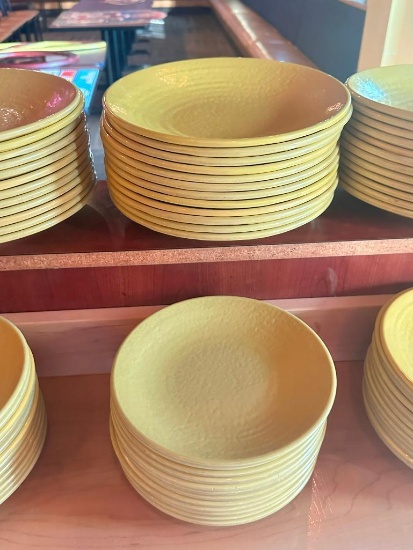 24 Qty. - Elite Global Solutions, Melamine Pebble Creek, Plates, (12) Elite D10RR 10in, (12) Elite