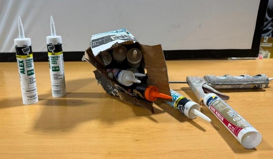 Sealed Caulk and Adhesives Tubes and Caulking Gun